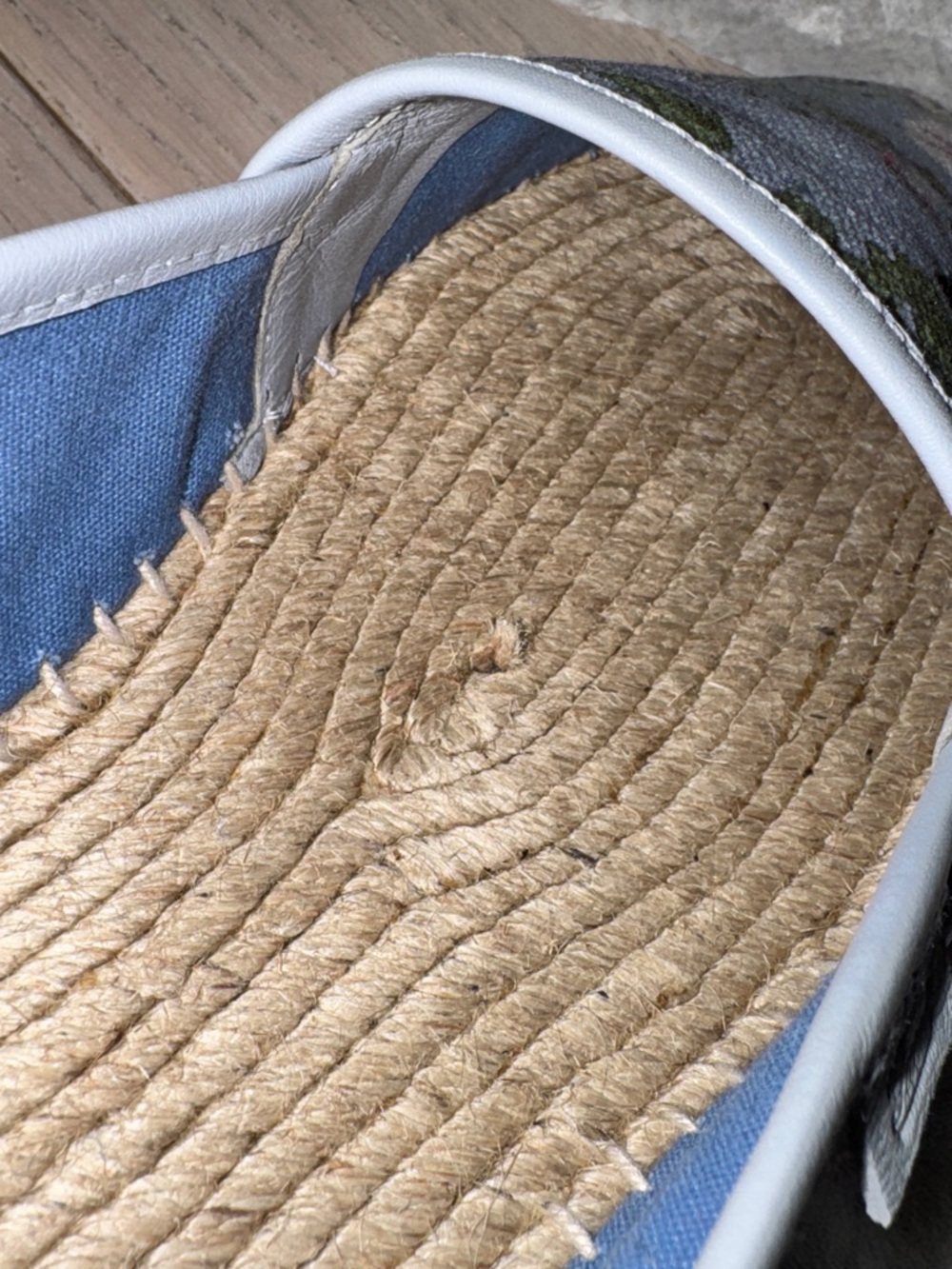 NEW Gucci Floral Espadrilles 38.5 - Picture 7 of 12